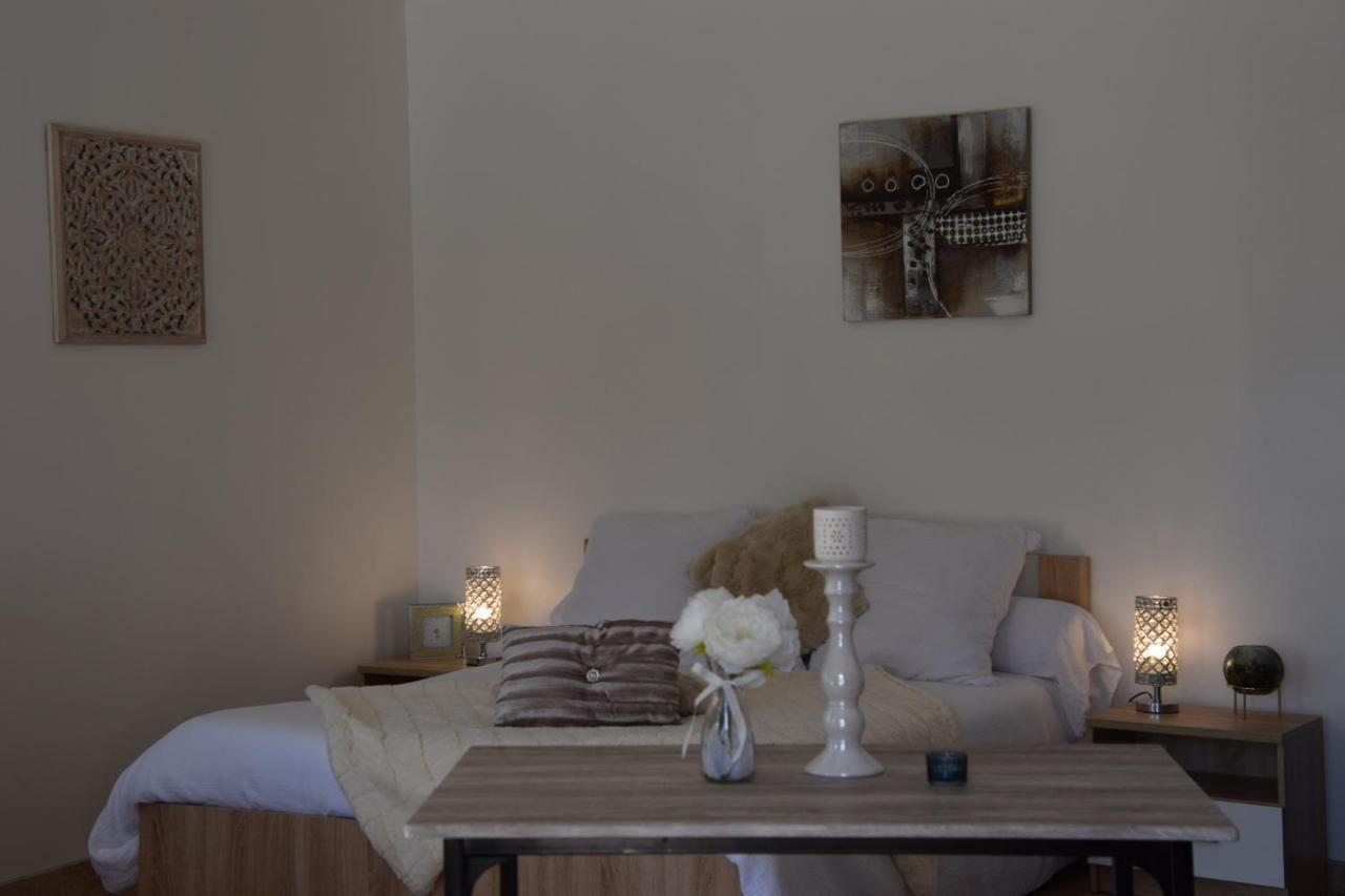 Gites Spa De Charme L Etoile Spa Beynac-et-Cazenac Esterno foto